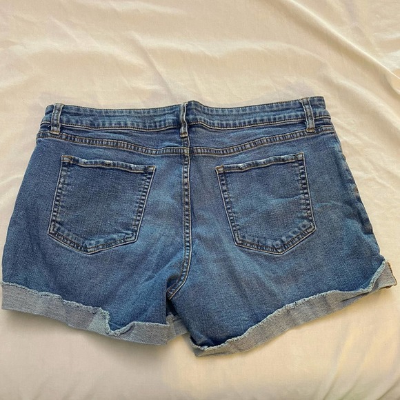 Booty Shorts - Picture 3 of 3